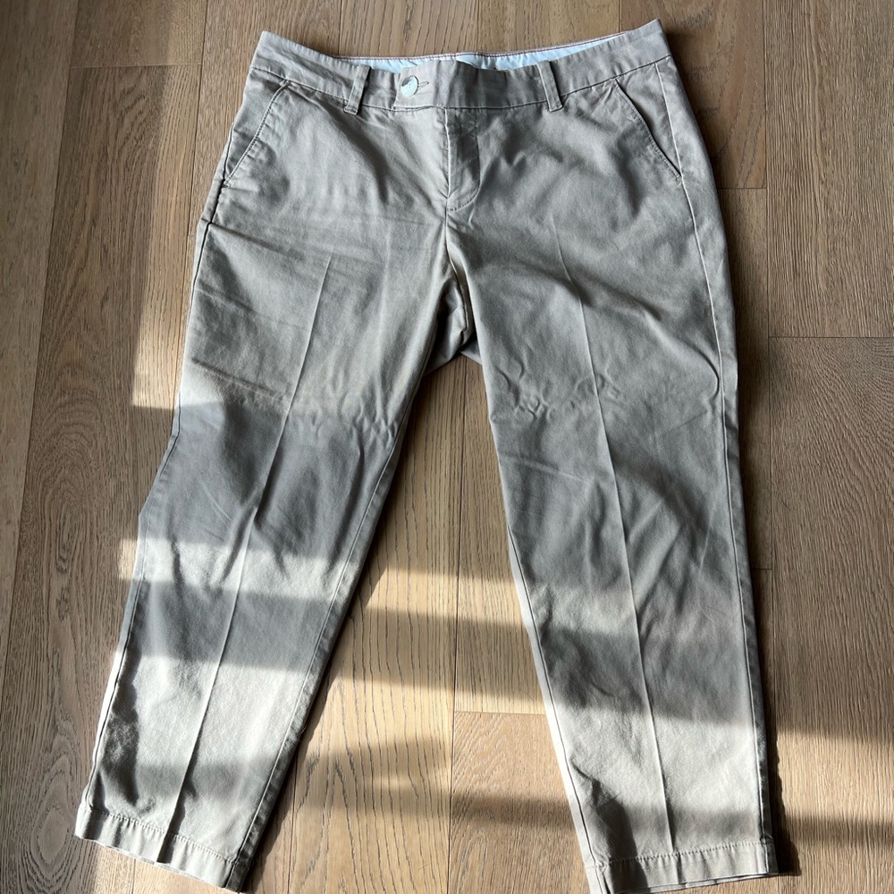 2/$8 Dockers size 12 womens khaki pants cropped